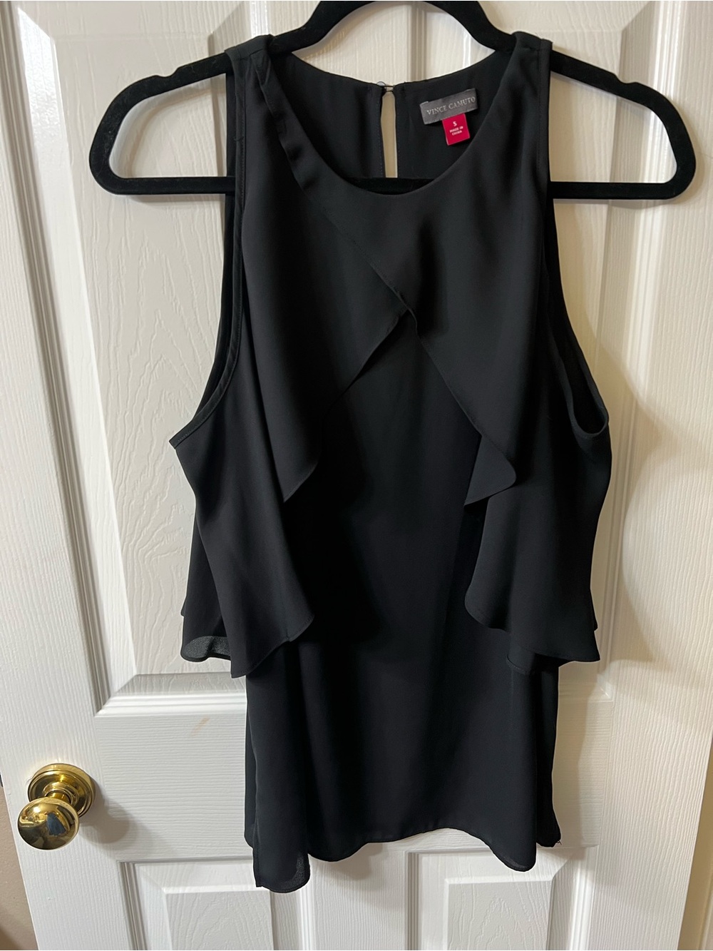 Vince Camuto Black Ruffle-Front Sleeveless Camisole